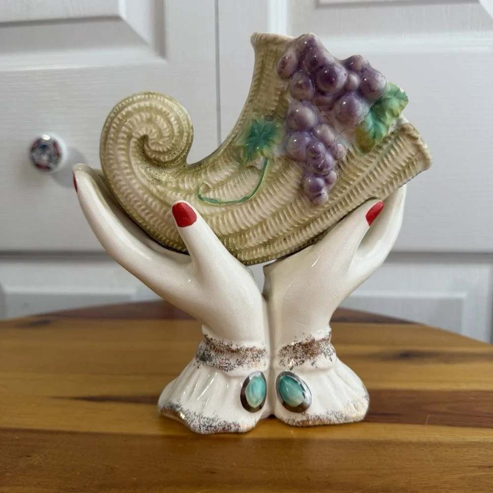Ucagco Ceramics Japan Hands Holding Cornucopia Vase Decor 1950s Cottage Antique